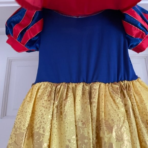 Official Disney Store Snow White Dress - size 4 - Picture 9 of 11